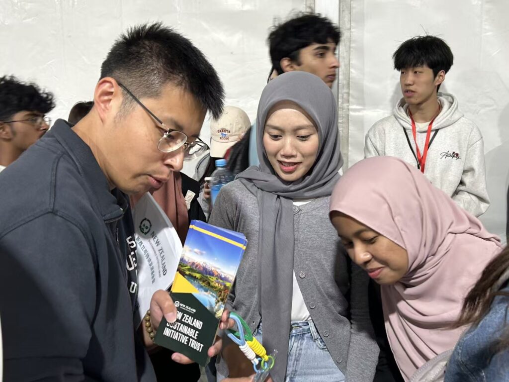 8575c83e28dbf5d006e9a4e3d0265291